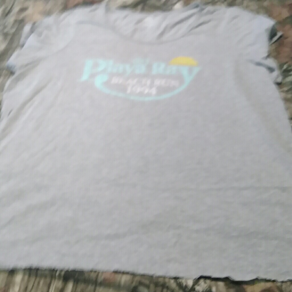 Graphic tee